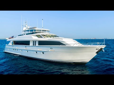 $4.5 Million Superyacht Tour : 2005 Hatteras 100 Motor Yacht