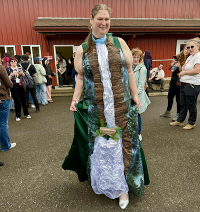 A Multnomah Falls dress with NeoPixels #FromTheForums