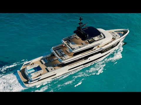 €26.9 Million Superyacht Tour : Columbus Crossover 42