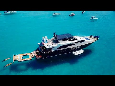 €2 Million Superyacht Tour : 2006/2021 Guy Couach 30 Metre