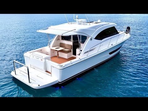 AU$1.2 Million Yacht Tour : Riviera 395SUV