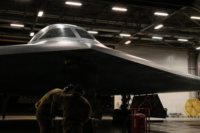 Air Force Plans to Keep B-1s Through 2037, Fly B-2s Longer