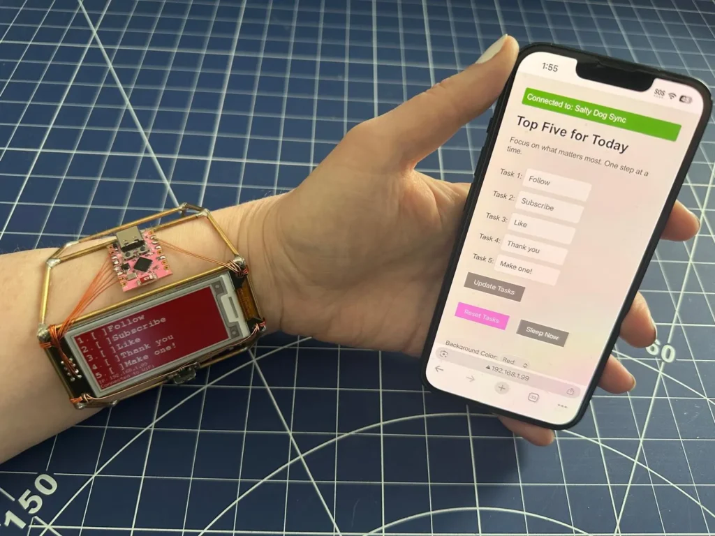 Fashionably on Task: a Smart Bracelet for Forgetfulness #Wearable