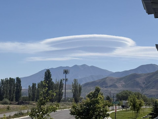 UFO Disk Cloaked In Cloud Over 1 Mile Across Heads To Skin Walker Ranch Area! May 28, 2026, UAP Sighting News.