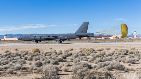 Breaking: B-52 Stratofortress Bomber Crashed at Edwards AFB