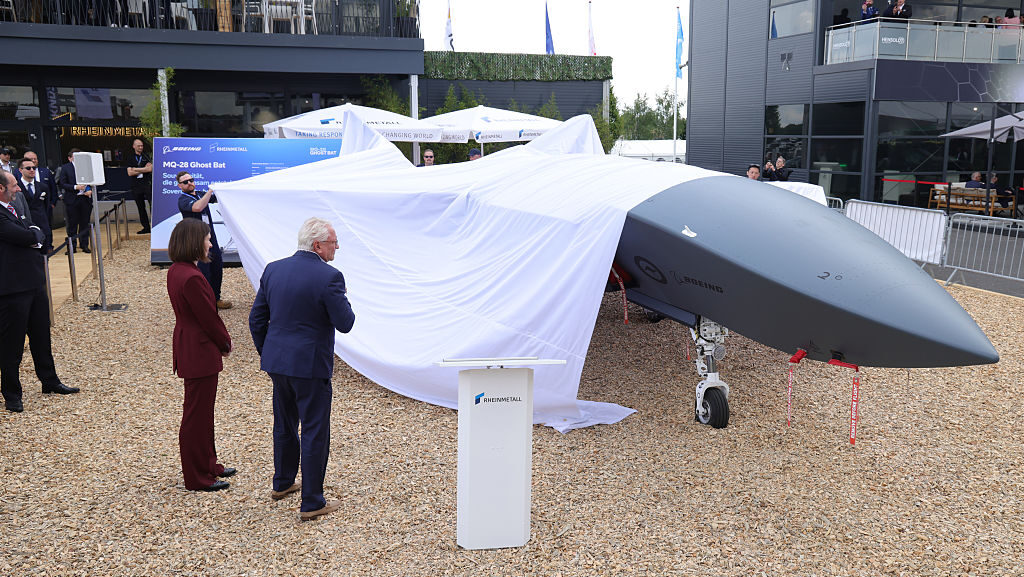 Drone wingmen face off at Berlin Air Show in race for German CCA