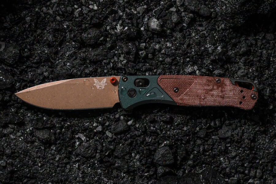Benchmade’s Taiga Green Bugout Ships With a Field-Worn Blade and Zero Plastic in Sight