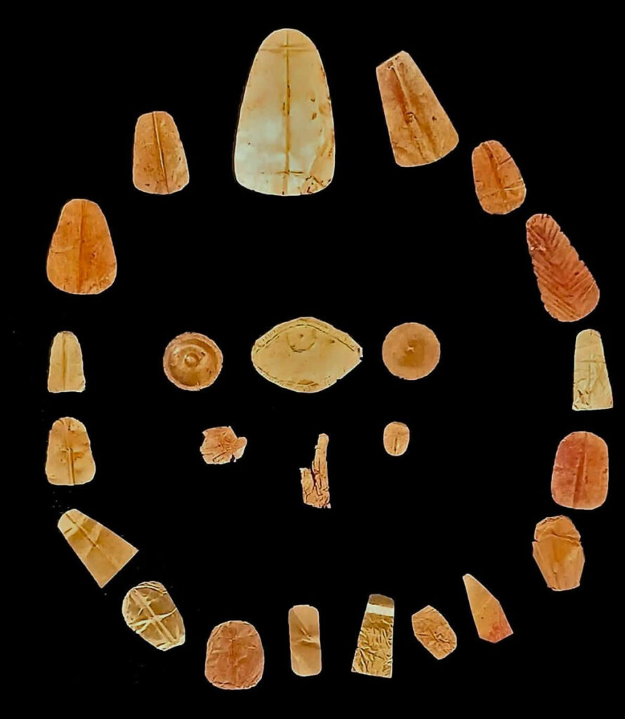 18 Tombs Excavated on Egypt’s Mediterranean Coast