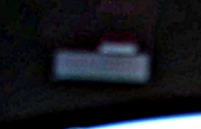 UFO Next To NASA Space Station, its almost 100 meters across! UAP Paranormal Sighting News.