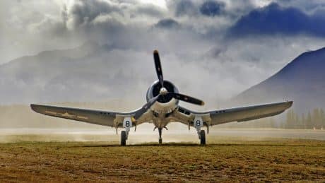 Bent Wing Beauty: How the F4U Corsair got its Distinctive Look