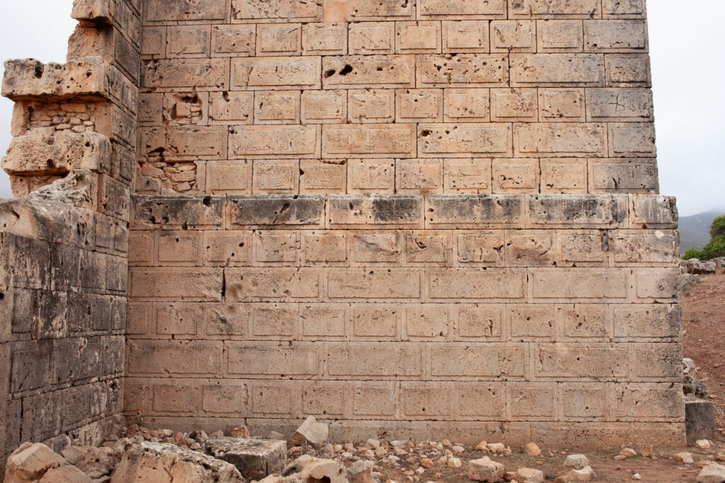 Newly Decoded Masons’ Marks Reveal Clues About Ancient Libyan Gate