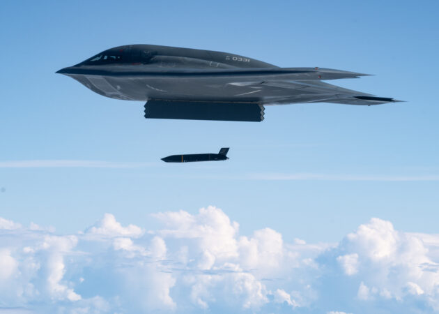 Lockheed’s New Modular JASSM Offers Swappable Noses and Launch Options