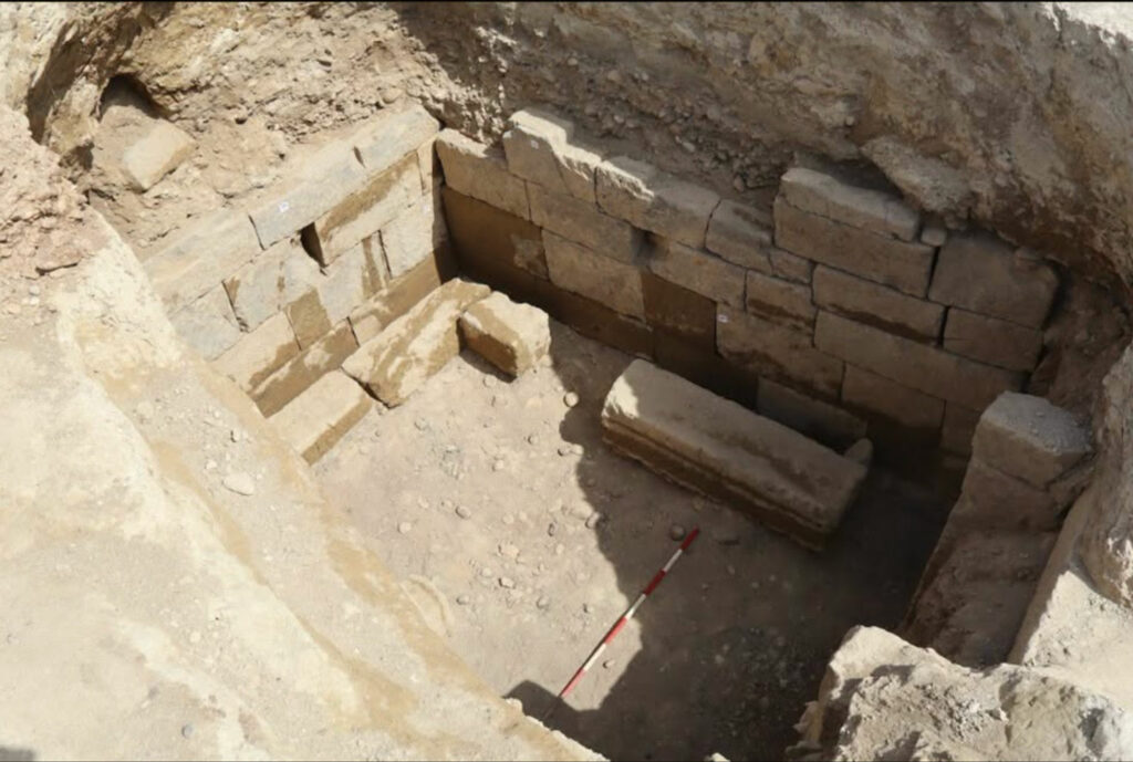 Artifacts in Etruscan Tomb Reflect Mediterranean Trade