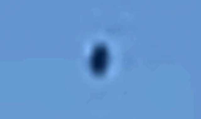 Silver Orb Over Jashua Tree, California Panics Women In Pool, Sept 14, 2026, UFO UAP Sighting News