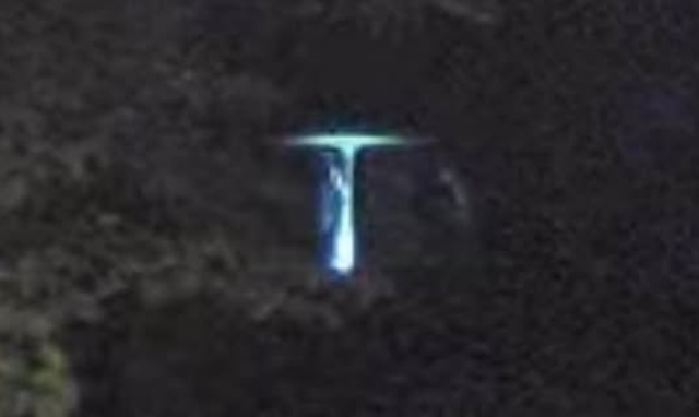 Alien Seen near blue beam of light seen on Ring Cam, Sept 10, 2026, UFO UAP Sighting News.