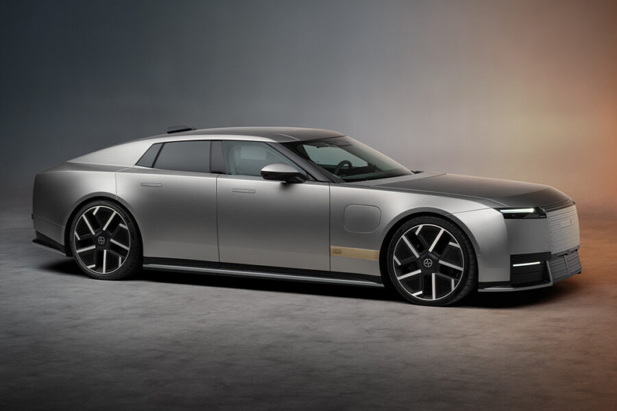 Jaguar Returns From a Year of Silence With the 1,015-HP Type 01