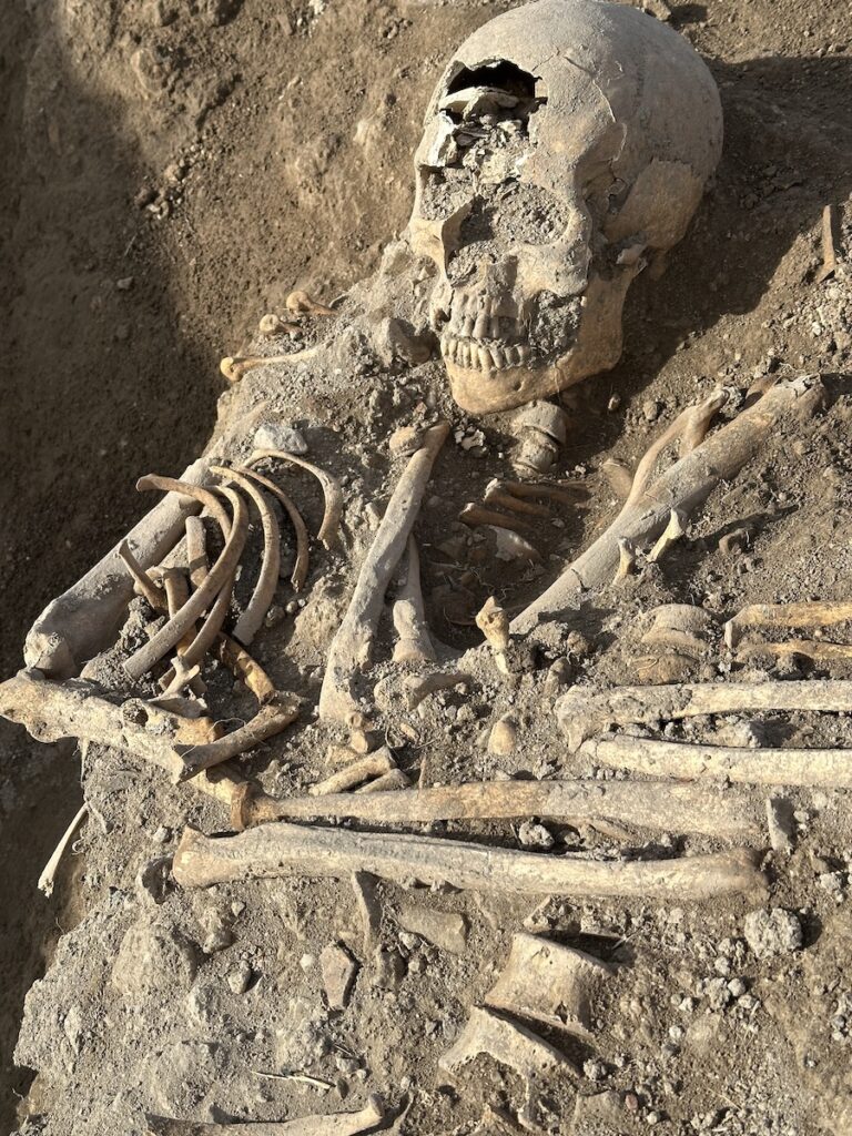 Medieval Grave with Remains of Woman and Child Uncovered in Italy